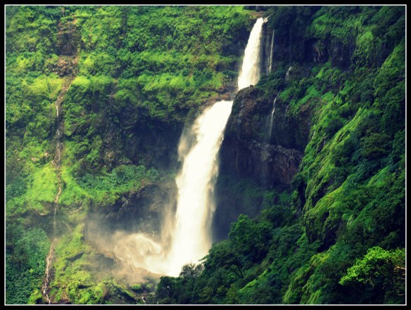 Lingmala Falls, Mahabaleshwar.
